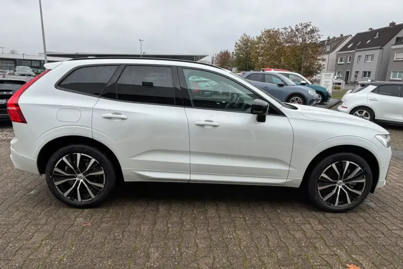Volvo XC60 din 2024 cu 16.181 km - oferta VOL125005 - foto 4
