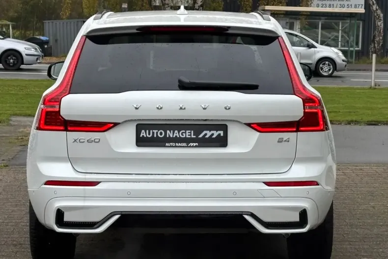 Volvo XC60 din 2024 cu 16.181 km - oferta VOL125005 - foto 7