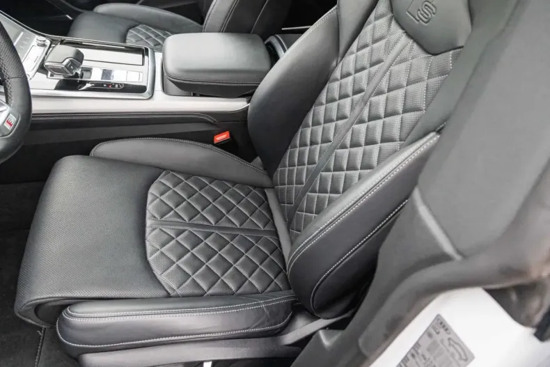 Audi Q8 din 2021 cu 48.000 km - oferta AUD125006 - foto 10