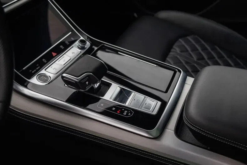 Audi Q8 din 2021 cu 48.000 km - oferta AUD125006 - foto 11