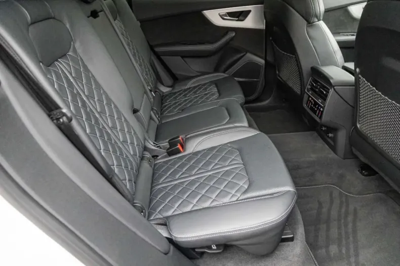 Audi Q8 din 2021 cu 48.000 km - oferta AUD125006 - foto 18