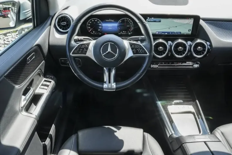 Mercedes-Benz B 250 din 2023 cu 15.200 km - oferta MER125008 - foto 7