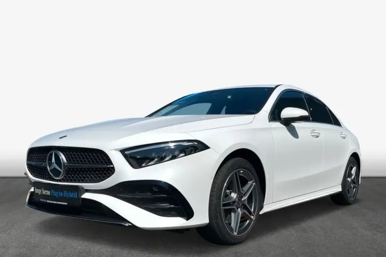 Mercedes-Benz A 250 din 2023 cu 17.036 km - oferta MER125011 - foto 3