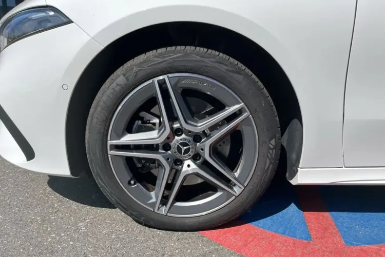 Mercedes-Benz A 250 din 2023 cu 17.036 km - oferta MER125011 - foto 6