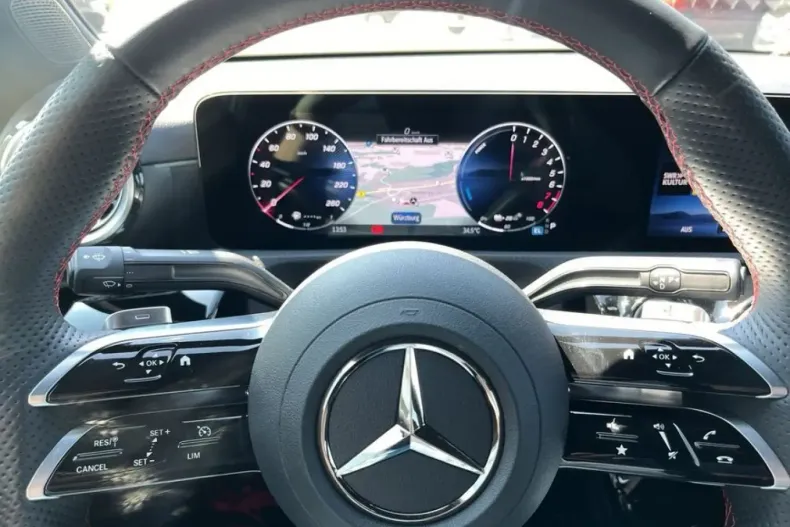 Mercedes-Benz A 250 din 2023 cu 17.036 km - oferta MER125011 - foto 11