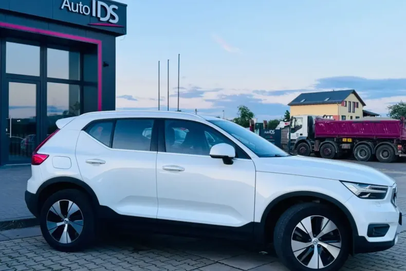 Volvo XC40 din 2022 cu 50.341 km - oferta VOL125014 - foto 5