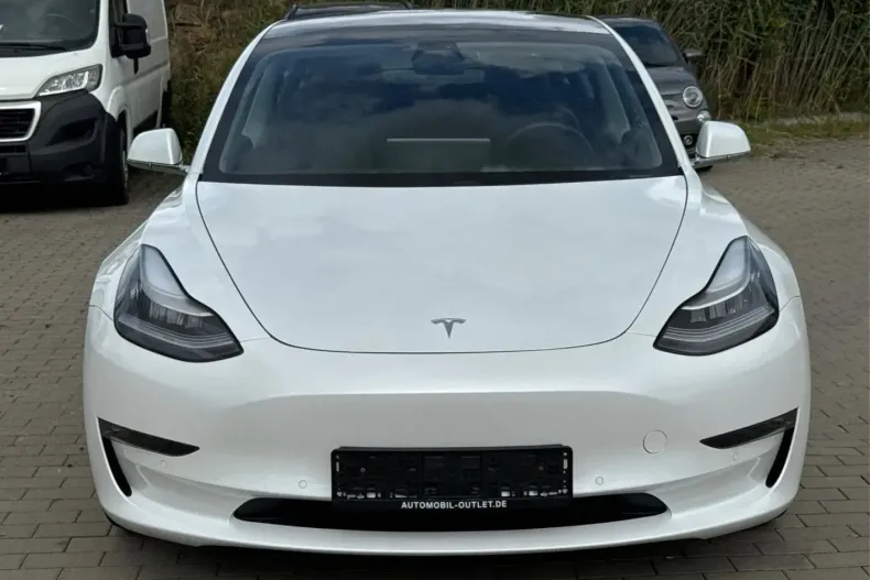 Tesla Model 3 din 2020 cu 47.500 km - oferta TES125019 - foto 3