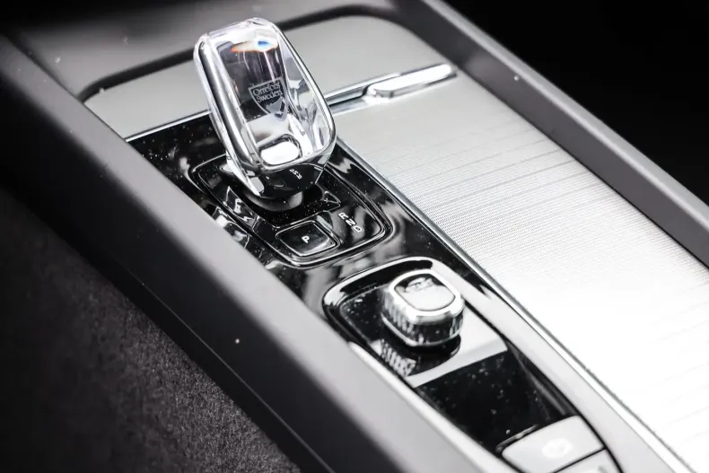 Volvo XC60 din 2023 cu 20.961 km - oferta VOL125021 - foto 13