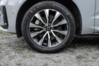 Volvo XC60 din 2023 cu 21.602 km - oferta VOL125022 - foto 3