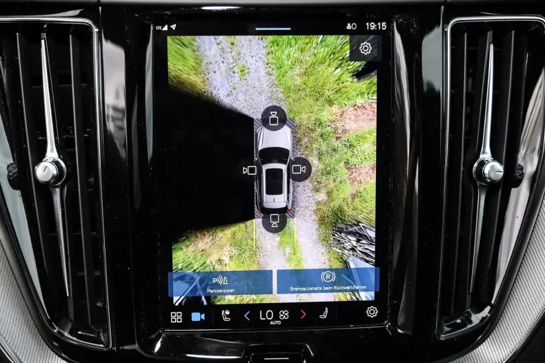 Volvo XC60 din 2023 cu 21.602 km - oferta VOL125022 - foto 9