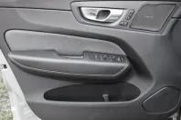 Volvo XC60 din 2023 cu 21.602 km - oferta VOL125022 - foto 10