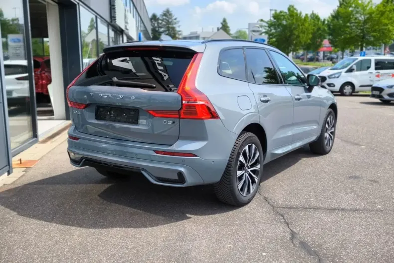 Volvo XC60 din 2023 cu 10.972 km - oferta VOL125023 - foto 2