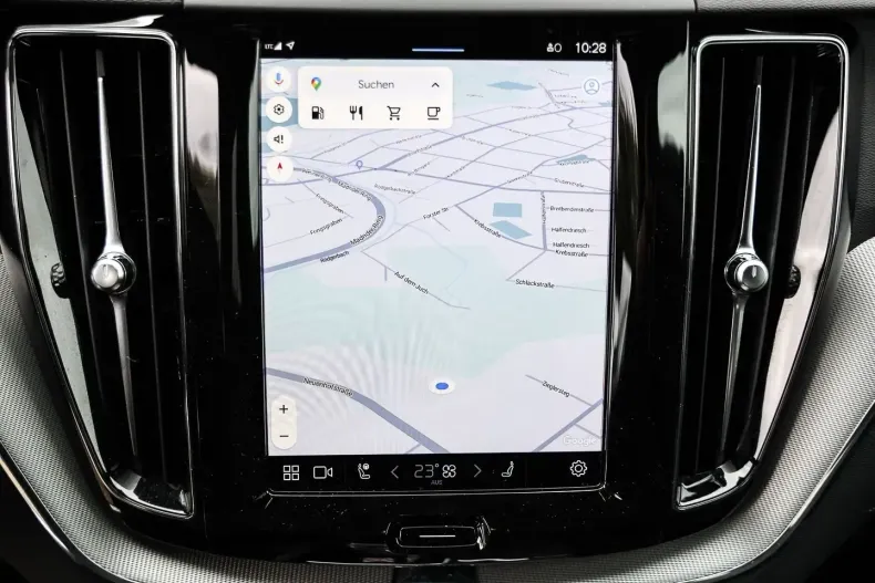 Volvo XC60 din 2023 cu 12.670 km - oferta VOL125027 - foto 10