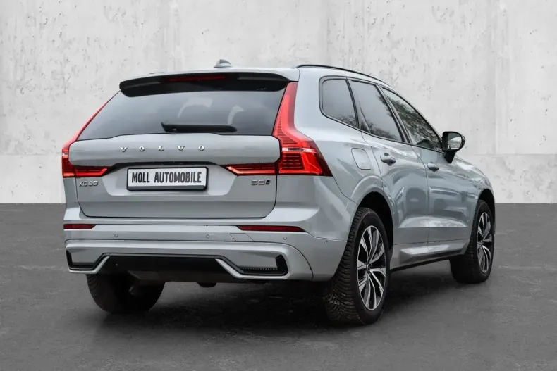 Volvo XC60 din 2023 cu 21.550 km - oferta VOL125028 - foto 2
