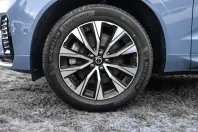 Volvo XC60 din 2023 cu 22.667 km - oferta VOL125029 - foto 3