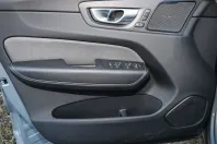 Volvo XC60 din 2023 cu 22.667 km - oferta VOL125029 - foto 10