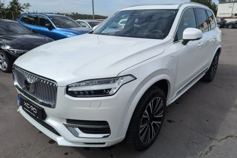 Volvo XC90 din 2023 cu 32.000 km - oferta VOL125031 - foto 1