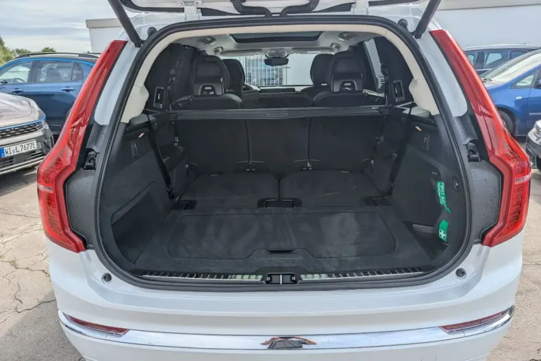 Volvo XC90 din 2023 cu 32.000 km - oferta VOL125031 - foto 10