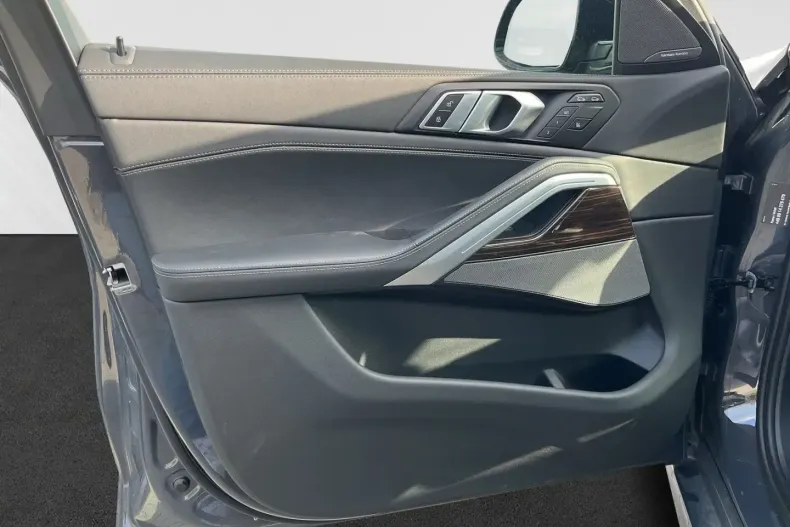 BMW X6 din 2023 cu 22.578 km - oferta BMW125038 - foto 14