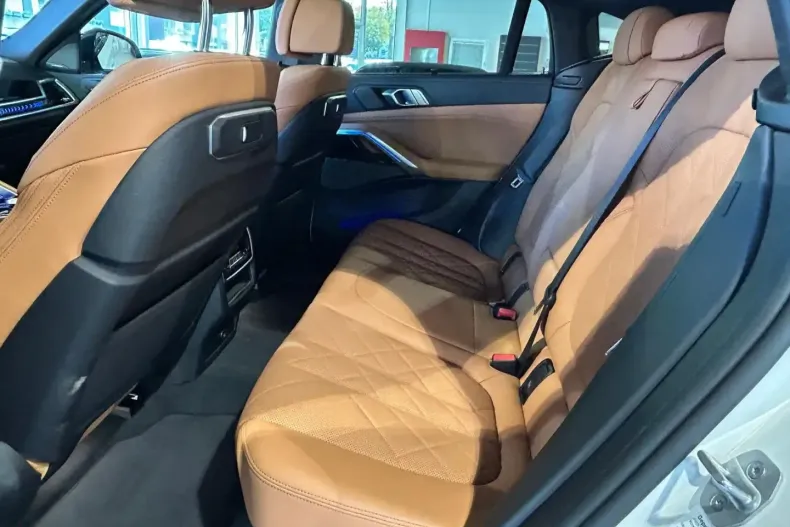 BMW X6 din 2024 cu 17.800 km - oferta BMW125039 - foto 13