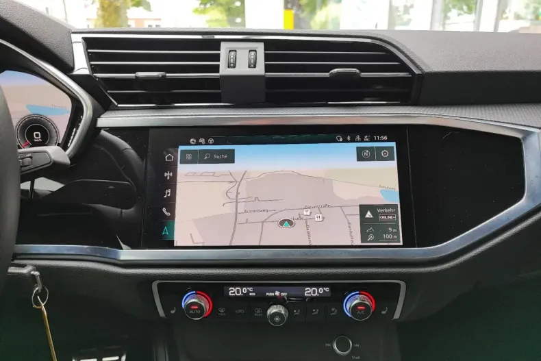 Audi Q3 din 2023 cu 12.720 km - oferta AUD125048 - foto 30