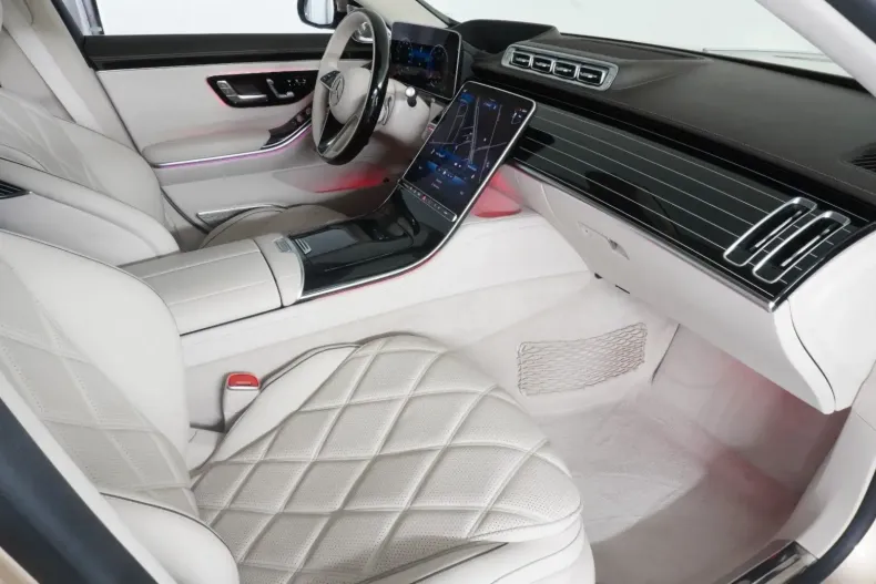 Mercedes-Benz S 680 din 2022 cu 15.800 km - oferta MER125054 - foto 11