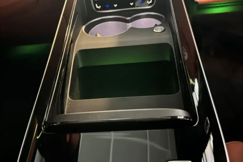 Mercedes-Benz S 580 din 2022 cu 9.000 km - oferta MER125055 - foto 8