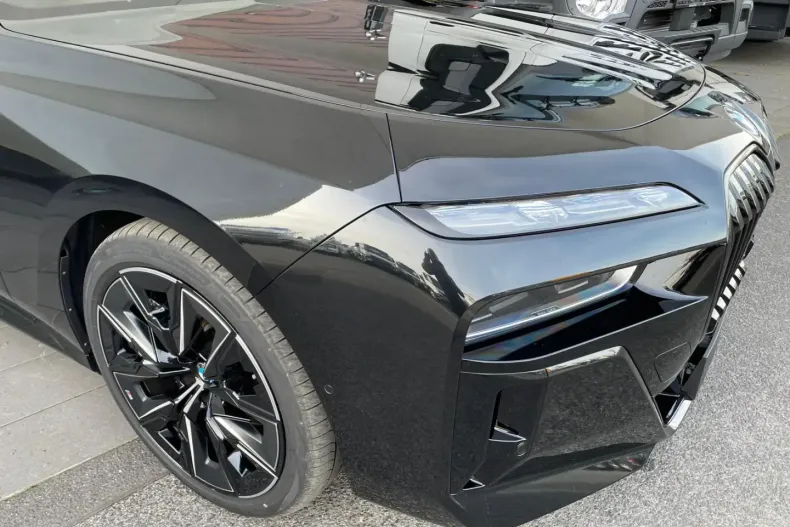 BMW 740 din 2024 cu 6.000 km - oferta BMW125063 - foto 4