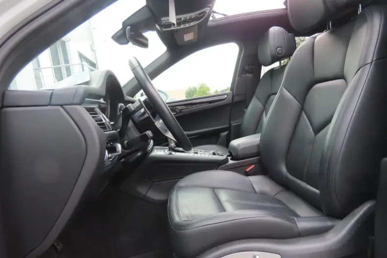 Porsche Macan din 2021 cu 70.000 km - oferta POR125077 - foto 12