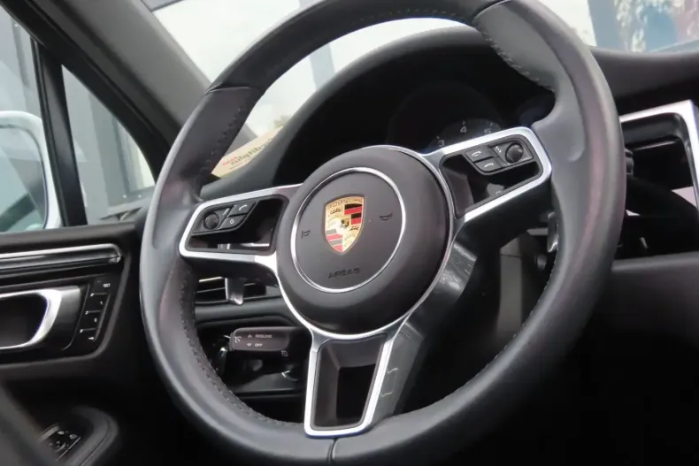 Porsche Macan din 2021 cu 70.000 km - oferta POR125077 - foto 16