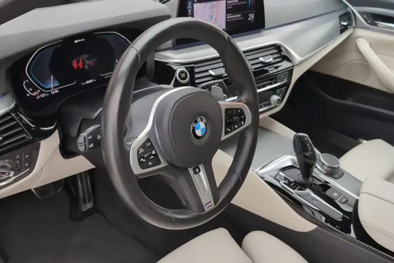 BMW 530 din 2020 cu 49.600 km - oferta BMW125078 - foto 8