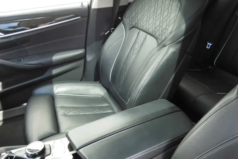 BMW 530 din 2021 cu 66.122 km - oferta BMW125080 - foto 18