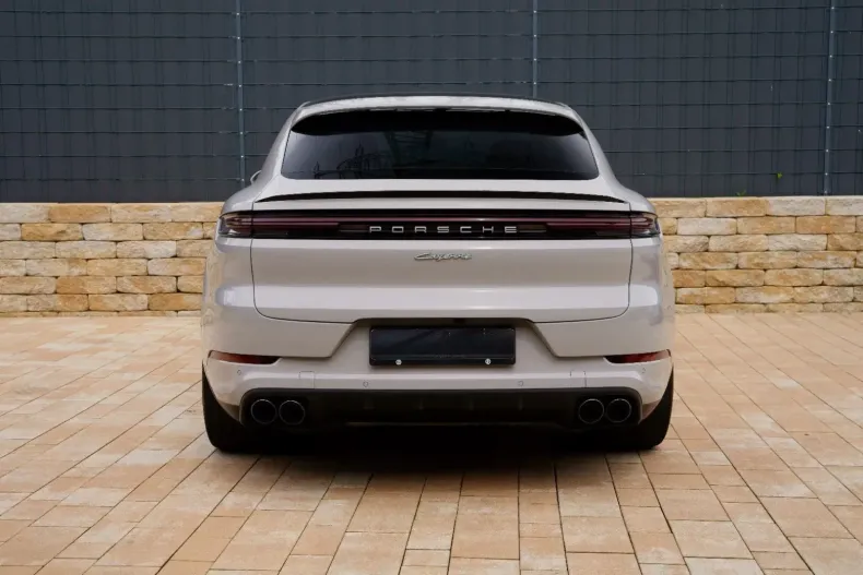 Porsche Cayenne din 2024 cu 4.500 km - oferta POR125081 - foto 6