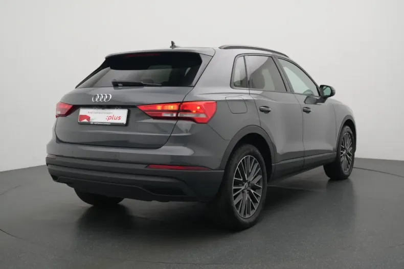 Audi Q3 din 2022 cu 55.500 km - oferta AUD125083 - foto 4