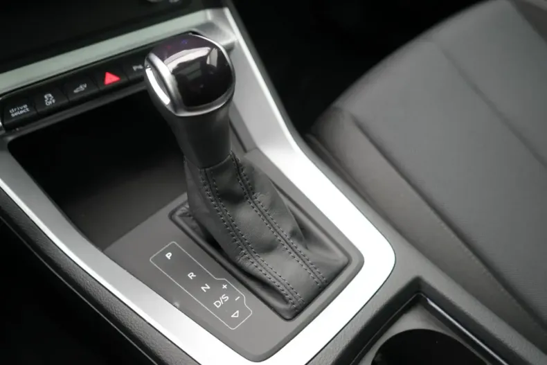 Audi Q3 din 2022 cu 55.500 km - oferta AUD125083 - foto 8