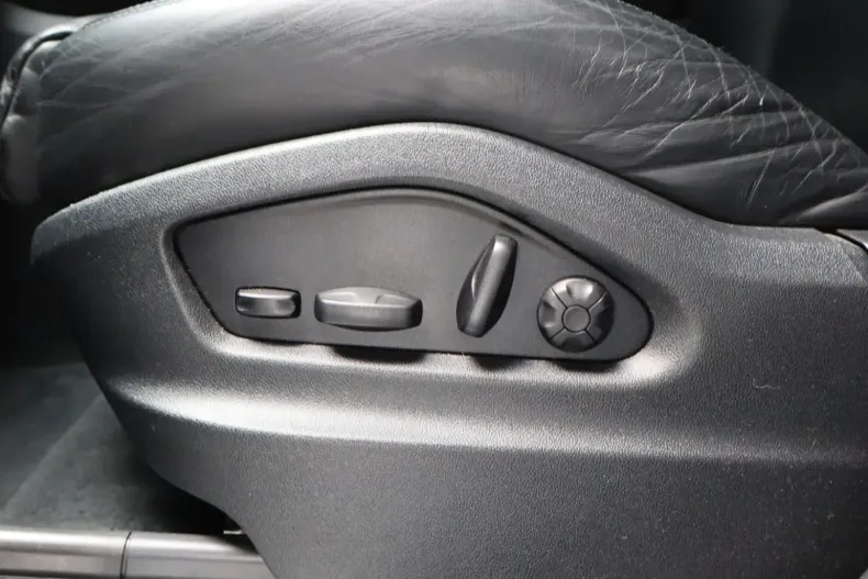 Porsche Cayenne din 2021 cu 65.000 km - oferta POR125087 - foto 28