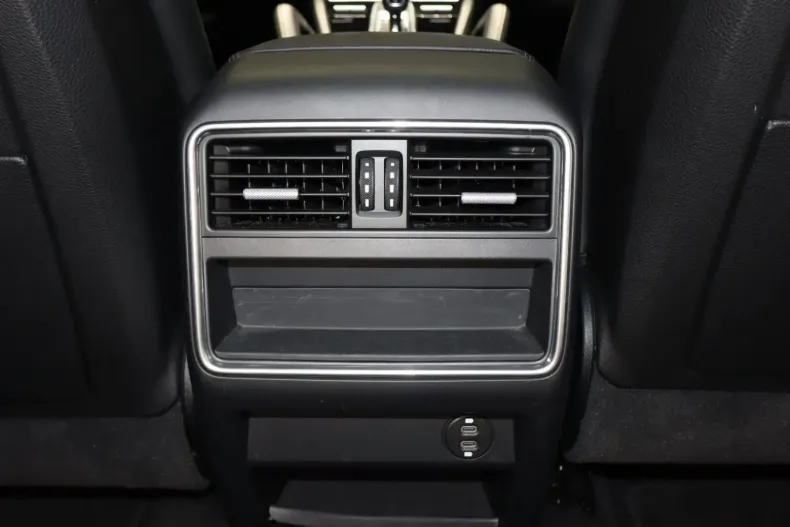 Porsche Cayenne din 2021 cu 65.000 km - oferta POR125087 - foto 31