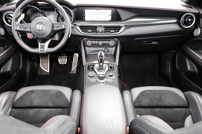 Alfa Romeo Stelvio din 2021 cu 45.234 km - oferta ALF125089 - foto 5