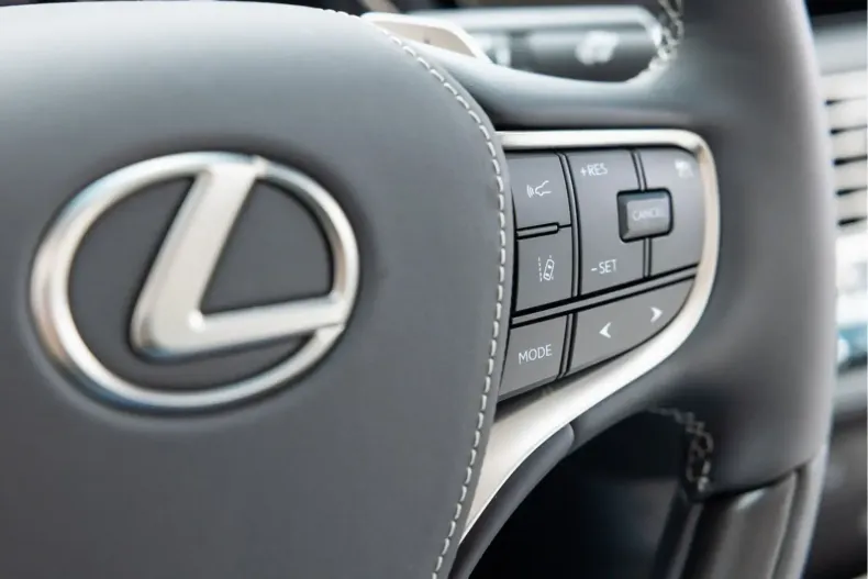 Lexus LS 500 din 2024 cu 5.000 km - oferta LEX125092 - foto 32