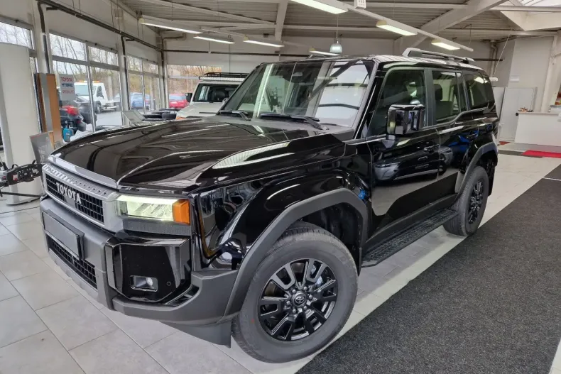 Toyota Land Cruiser din 2024 cu 15 km - oferta TOY125093 - foto 2