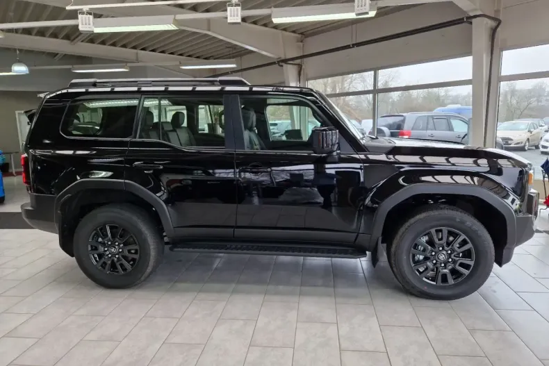 Toyota Land Cruiser din 2024 cu 15 km - oferta TOY125093 - foto 4