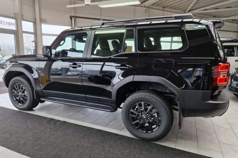 Toyota Land Cruiser din 2024 cu 15 km - oferta TOY125093 - foto 11