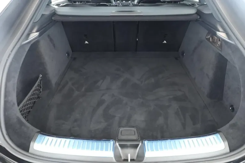 Mercedes-Benz GLE 400 din 2023 cu 41.400 km - oferta MER125095 - foto 8