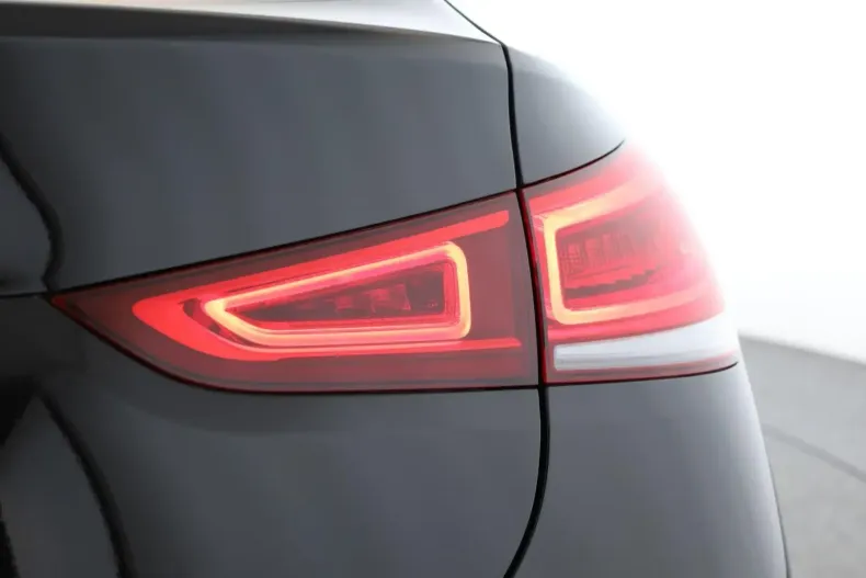 Mercedes-Benz GLE 400 din 2023 cu 41.400 km - oferta MER125095 - foto 10