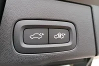 Volvo XC60 din 2024 cu 15.000 km - oferta VOL125096 - foto 4