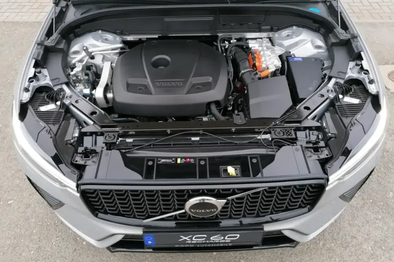 Volvo XC60 din 2024 cu 15.000 km - oferta VOL125096 - foto 5