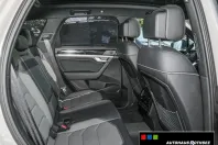 Volkswagen Touareg din 2023 cu 54.800 km - oferta VOL125103 - foto 7