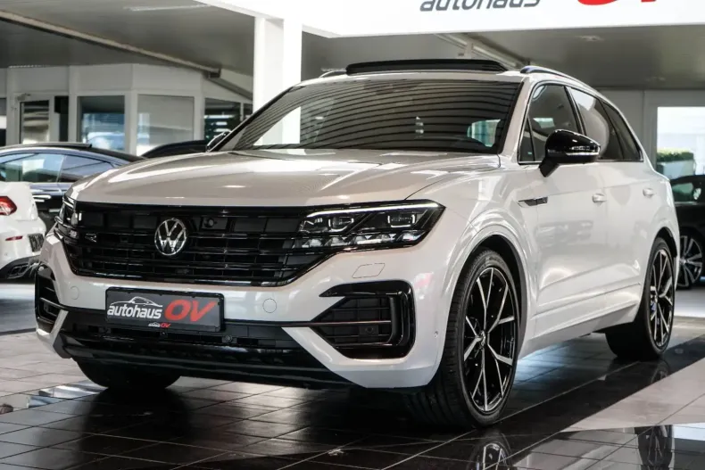 Volkswagen Touareg din 2022 cu 26.300 km - oferta VOL125104 - foto 8