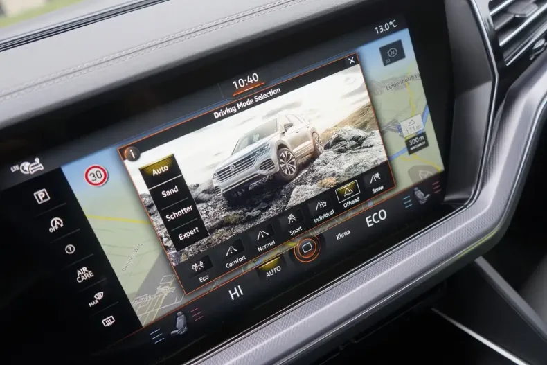 Volkswagen Touareg din 2022 cu 26.300 km - oferta VOL125104 - foto 25