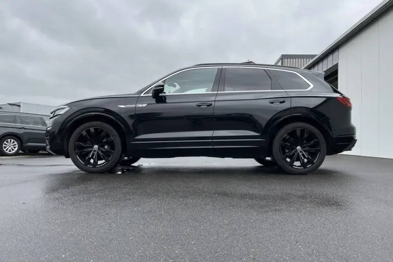 Volkswagen Touareg din 2020 cu 15.294 km - oferta VOL125105 - foto 2